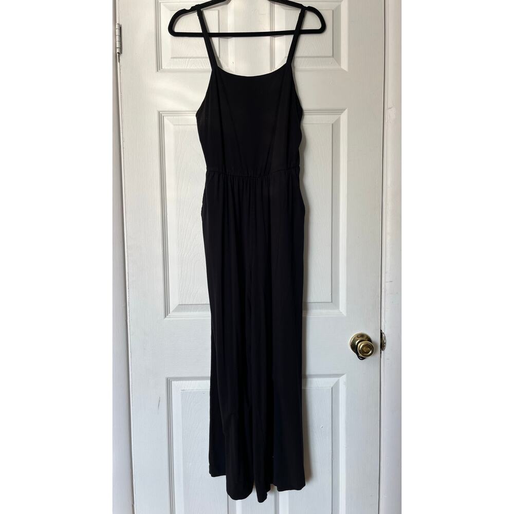 Old Navy Cropped Leg Jumpsuit - Size M